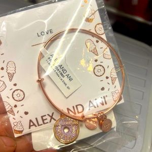 Love Alex & Ani Bracelet - Woman